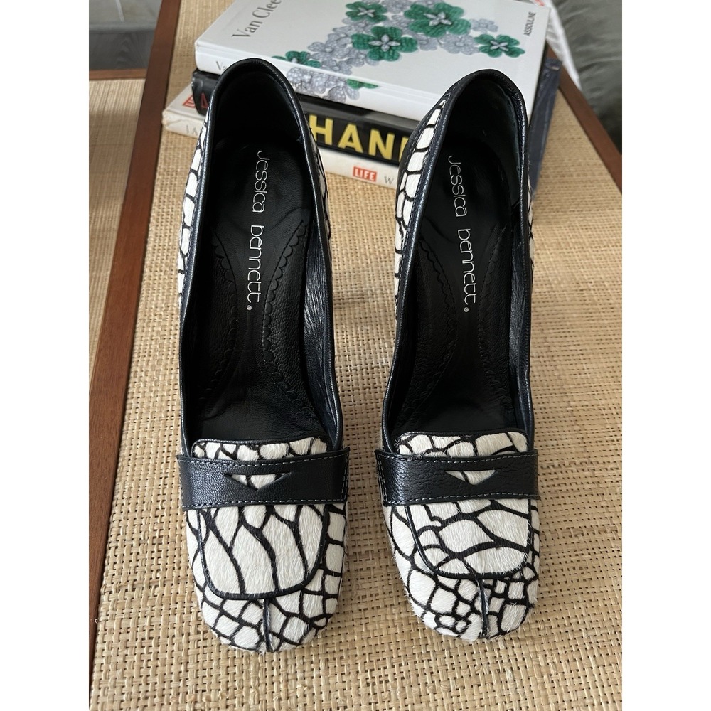Jessica Bennett Size 6M Penny Loafer Style Heels